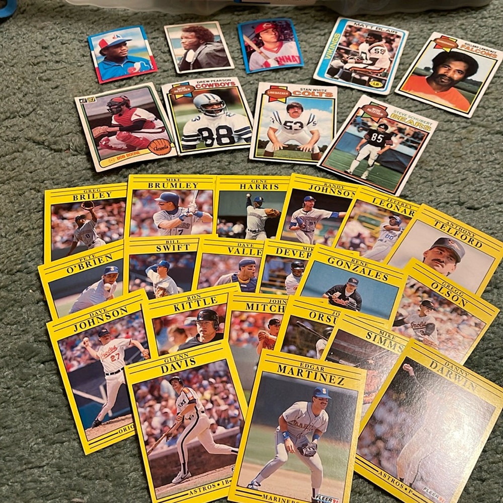 Random Vintage Collectible Cards